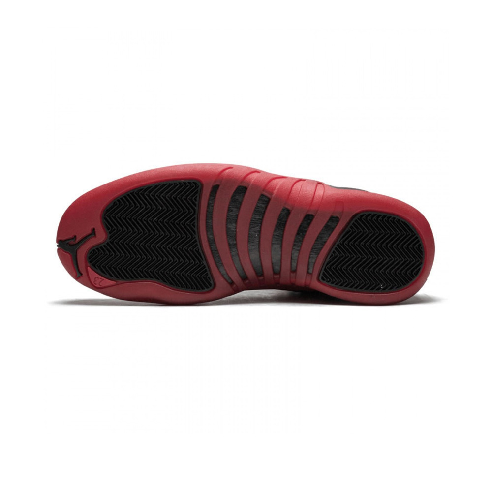 Nike_AIR_JORDAN_12_RETRO_FLU_GAME_2016_130690_002_04