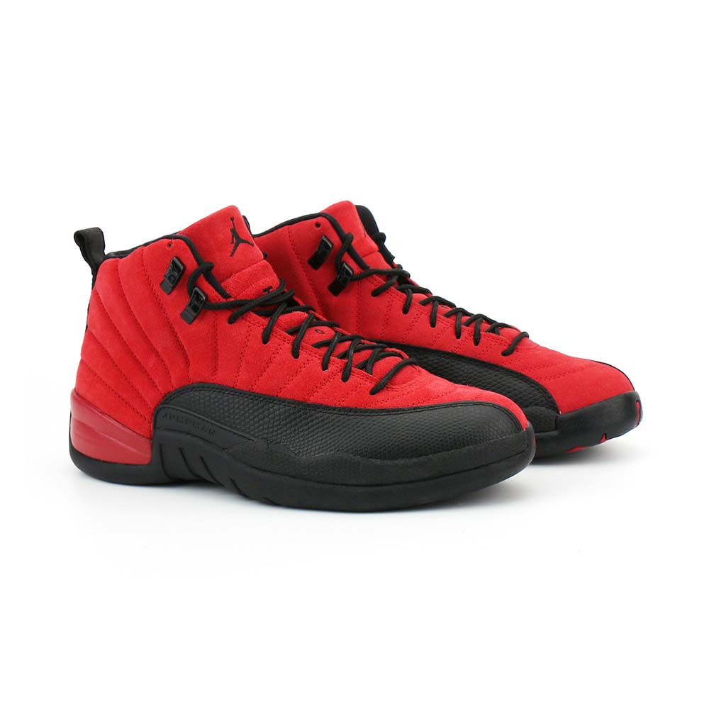 Nike_Air_Jordan_12_Retro_Reverse_Flu_Game_CT8013_602_02