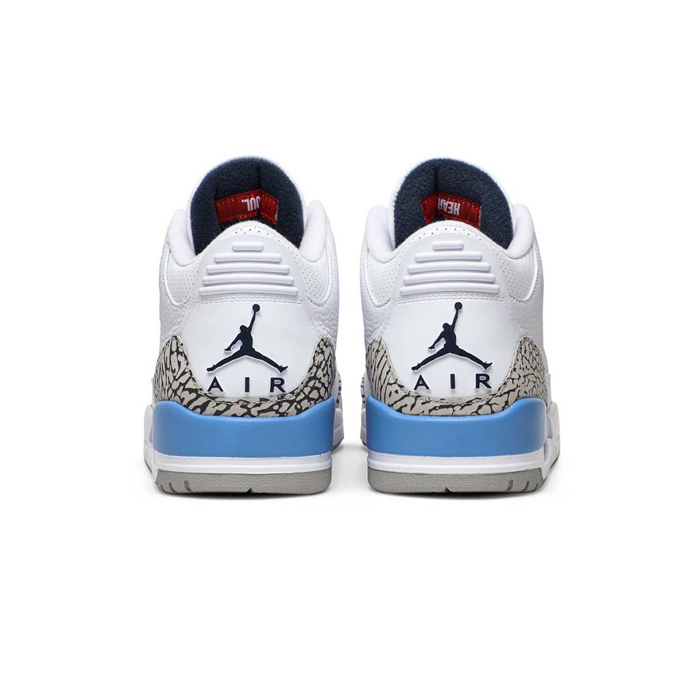 Nike_Jordan_Air_Jordan_3_Retro_UNC_CT8532_104_02