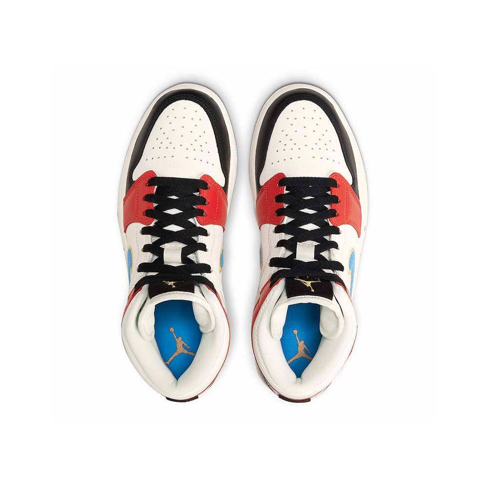 Nike_WMNS_Air_Jordan_1_Mid_Familia_DC1426_100_02