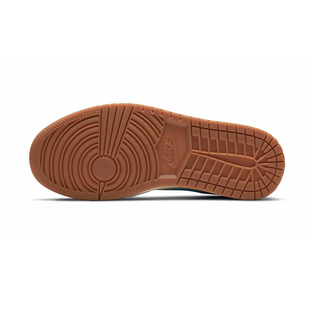 Nike_WMNS_Air_Jordan_1_Mid_Familia_DC1426_100_04